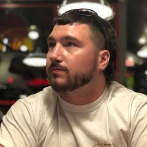 Meet your Posher, Christian